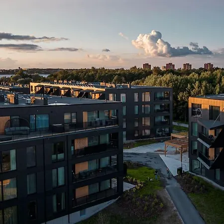 New Nordic 2br: & Forest, Family-friendly Appartement *